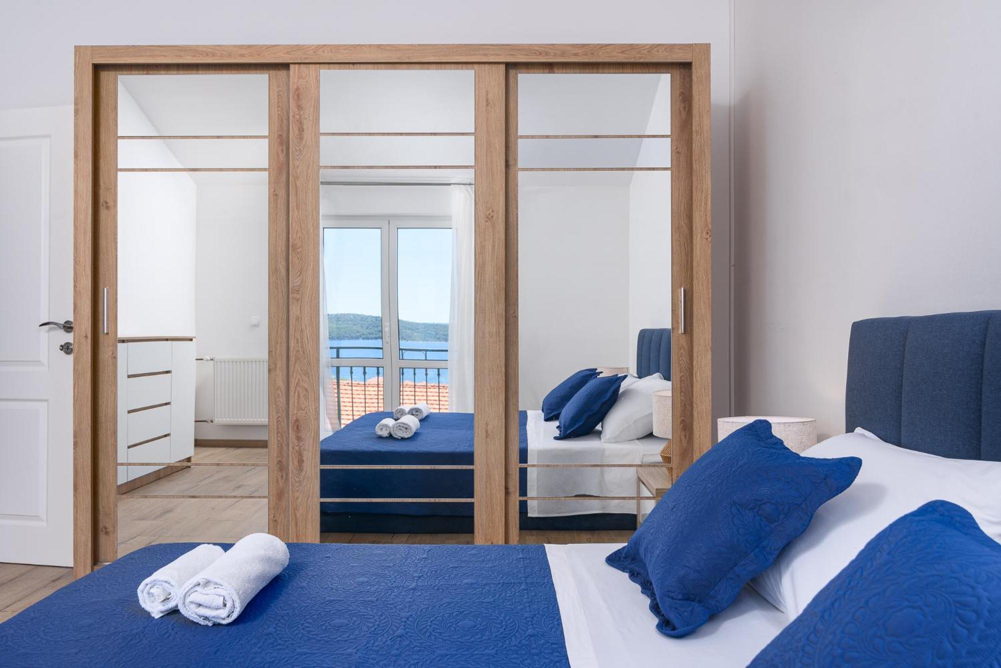 Apartments Eva Trogir Exterior photo