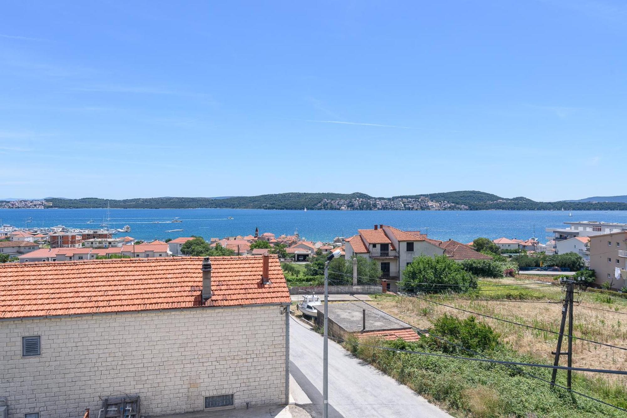 Apartments Eva Trogir Exterior photo